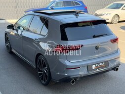 Volkswagen Golf 8 GTI slika 8