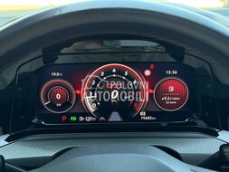 Volkswagen Golf 8 GTI slika 32