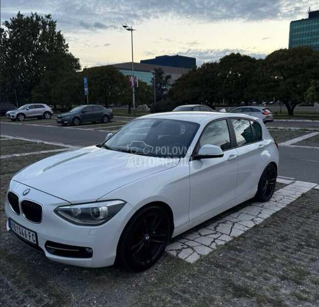 BMW 120 