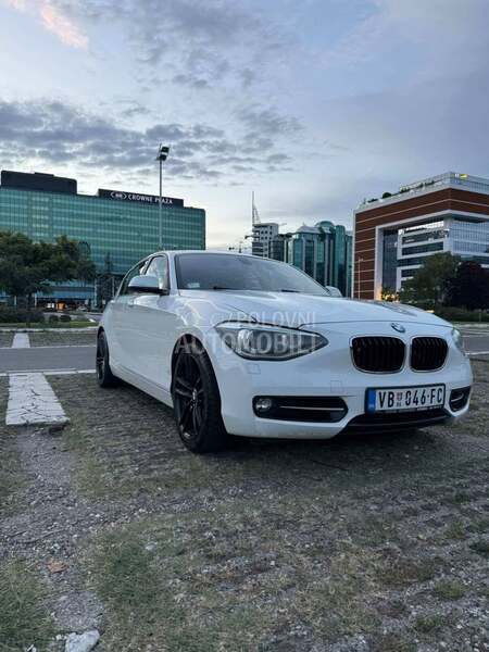 BMW 120 