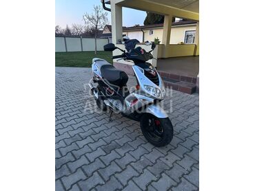 Peugeot Speedfight 2