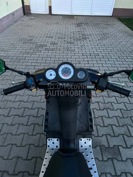 Peugeot Speedfight 2