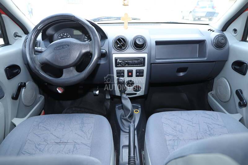 Dacia Logan DACIA E1 1.4