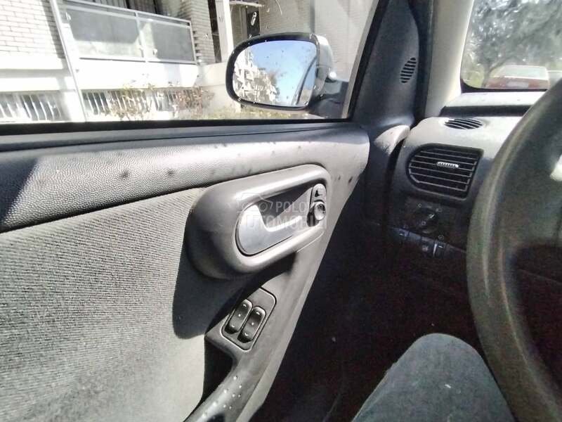 Opel Corsa C 1000
