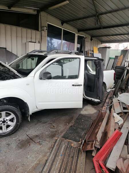 Nissan Navara 
