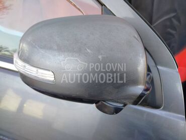 Desni retrovizor mis siva za Mitsubishi Outlander od 2006. do 2012. god.