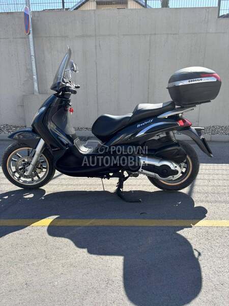 Piaggio Beverly 400