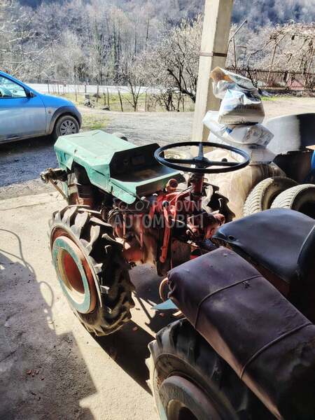 Tomo Vinković traktor