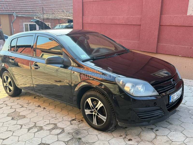 Opel Astra H 1.7 cdti