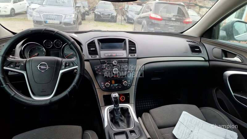 Opel Insignia 