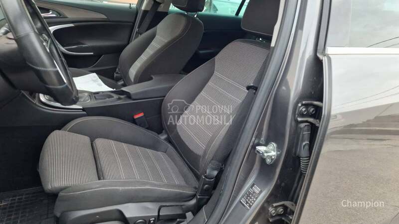 Opel Insignia 