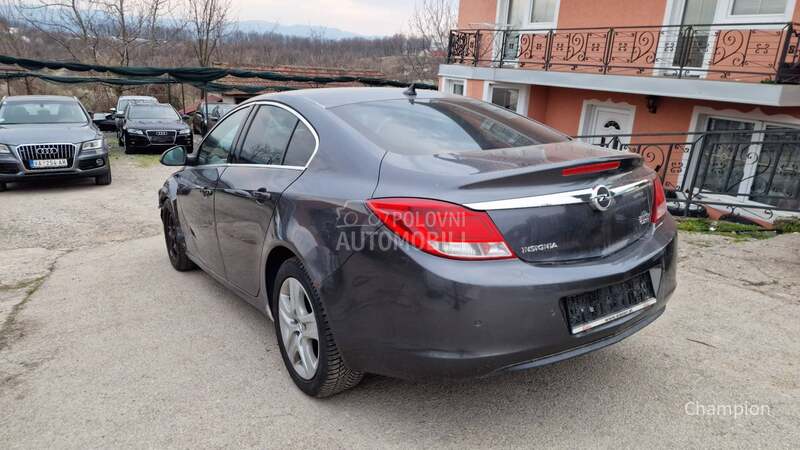 Opel Insignia 