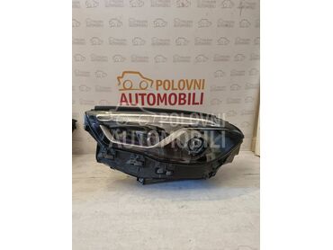 Levi led multibeam far za Mercedes Benz GLA Klasa od 2019. do 2025. god.