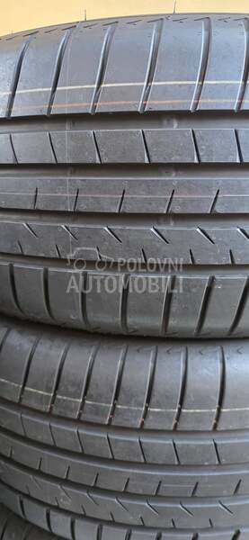Bridgestone 235/50 R19 Letnja