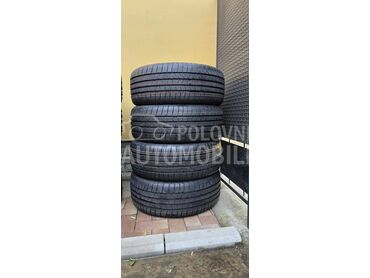 Bridgestone 235/50 R19 Letnja