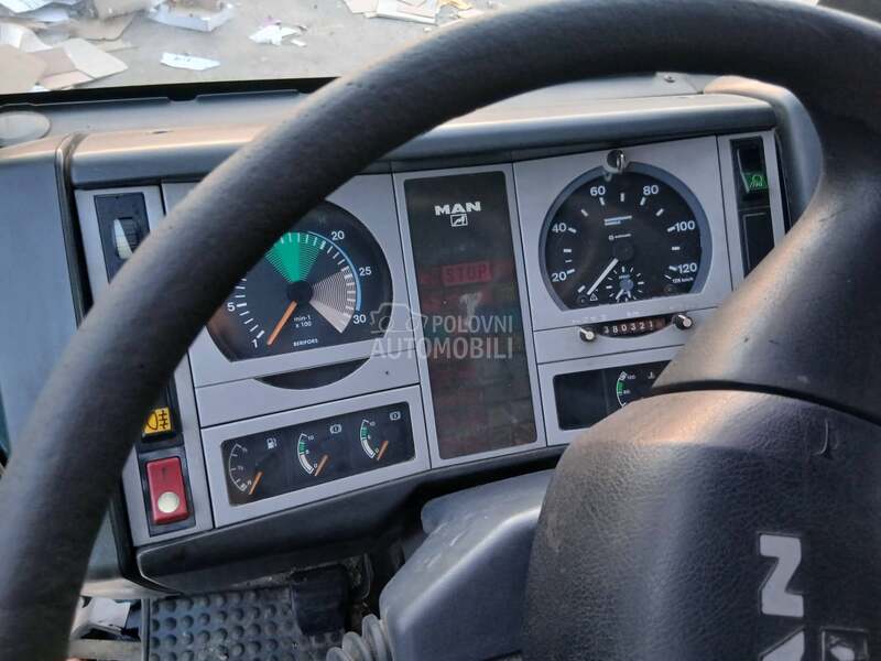 MAN LE12.220