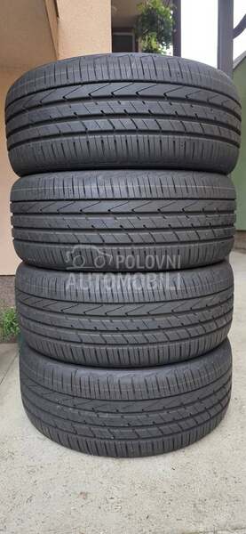 Hankook 235/50 R19 Letnja