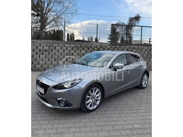 Mazda 3 Revolution