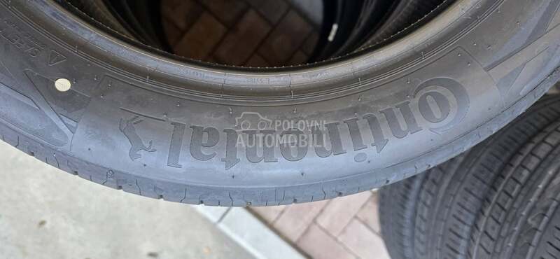 Continental 235/50 R19 Letnja