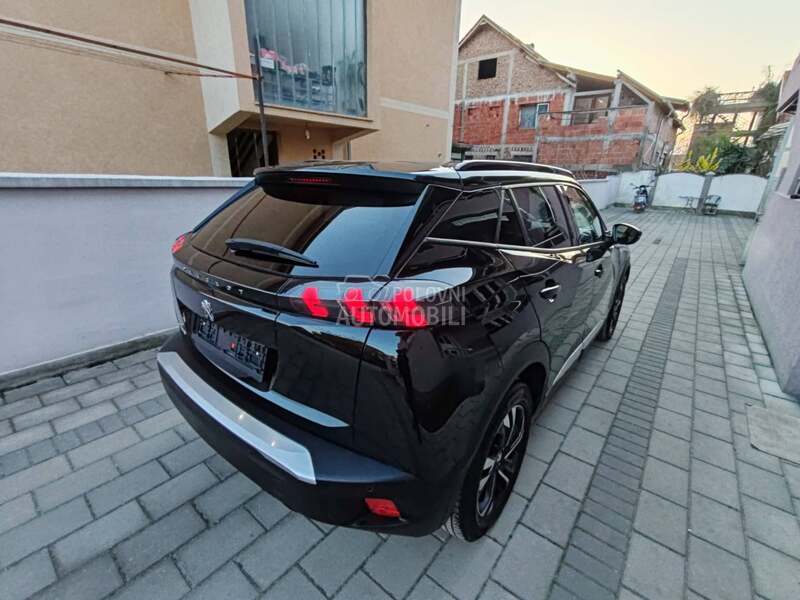 Peugeot 2008 VIRTUAL