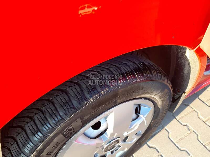 Opel Vivaro 1.9 TDCI