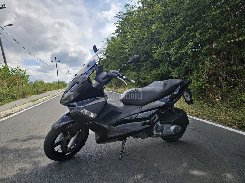 Gilera Nexus