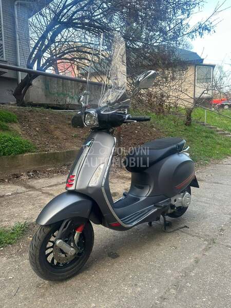Vespa Sprint 50