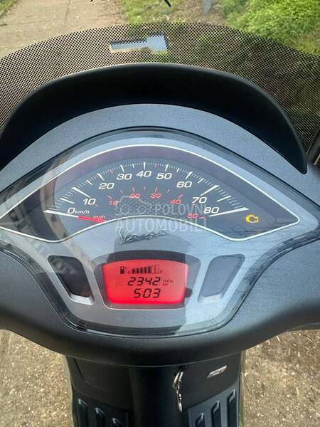 Vespa Sprint 50