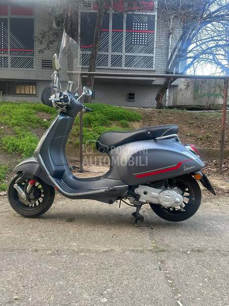 Vespa Sprint 50