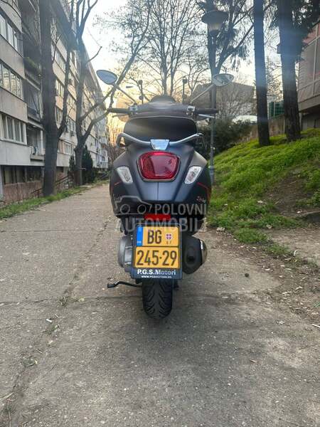 Vespa Sprint 50