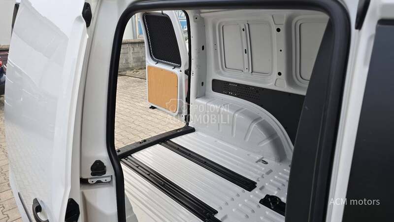 Volkswagen Caddy TGI bluemotion