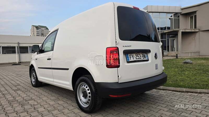 Volkswagen Caddy TGI bluemotion