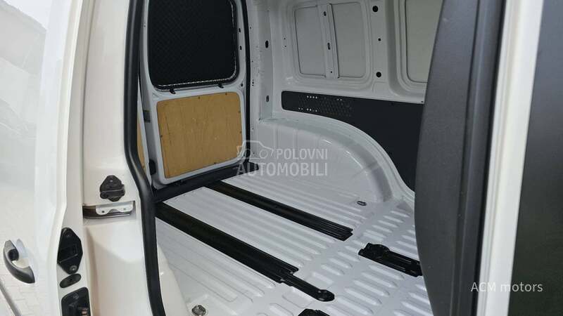 Volkswagen Caddy TGI bluemotion