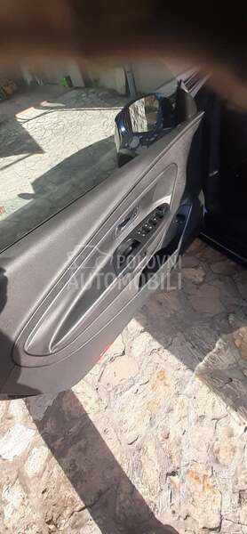 Volkswagen EOS 
