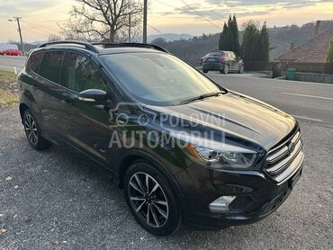 Ford Kuga St-line 4x4 Pano/Ch