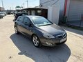 Opel Astra J 