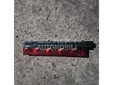 Treće stop svetlo za Ford Focus od 2008. do 2011. god.