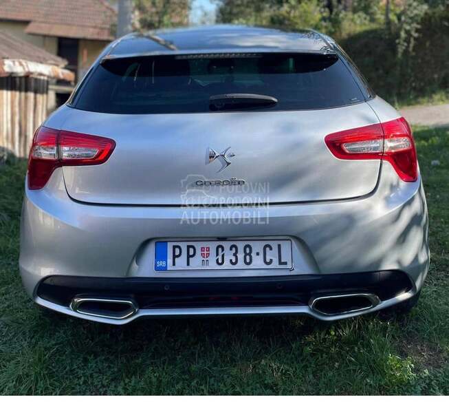 DS 5 