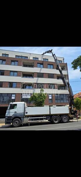 Mercedes Benz Axor Kran