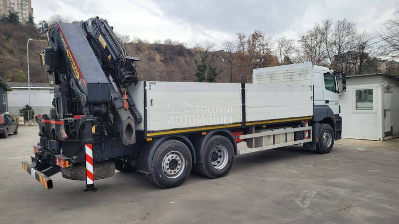 Mercedes Benz Axor Kran