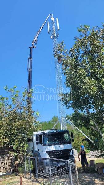 Mercedes Benz Axor Kran