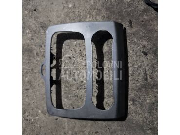 Centralna konzola za Ford Focus od 2008. do 2011. god.