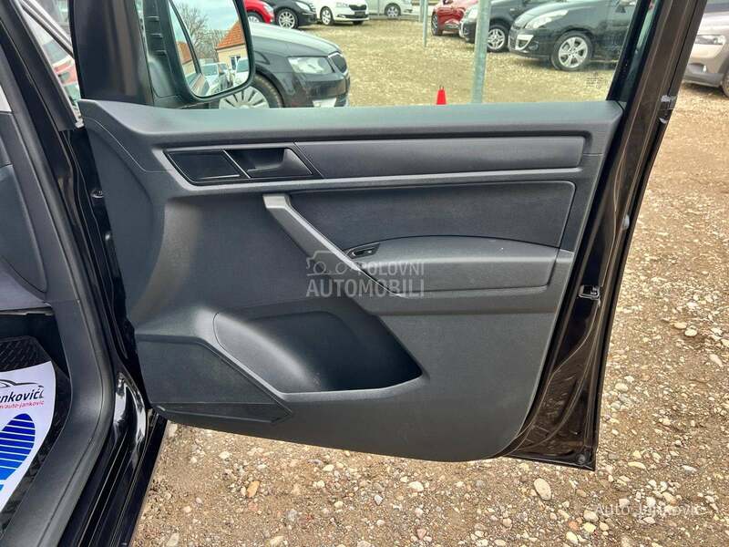 Volkswagen Caddy Maxi M E T A N