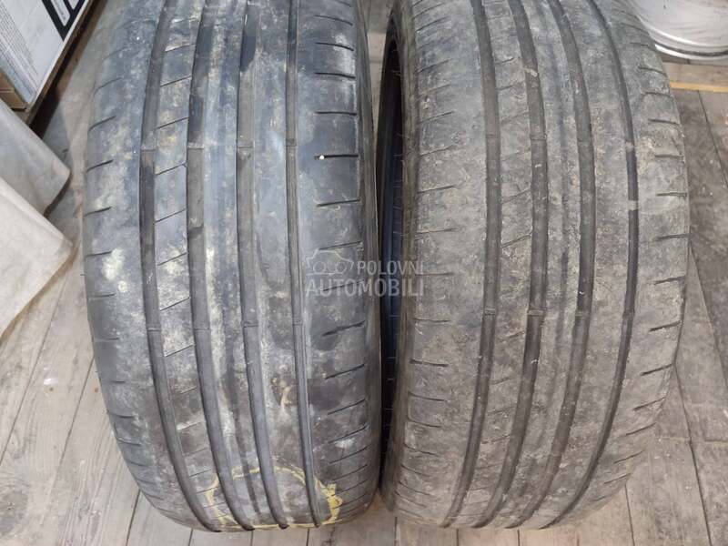 Dunlop 225/45 R19 Letnja