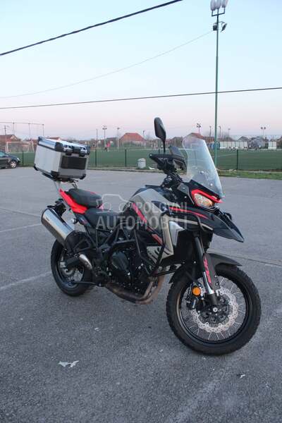 Benelli TRK 702X