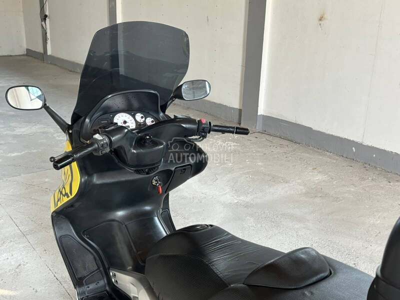 Yamaha Tmax