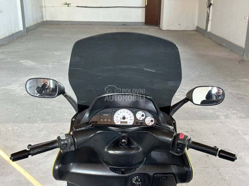 Yamaha Tmax