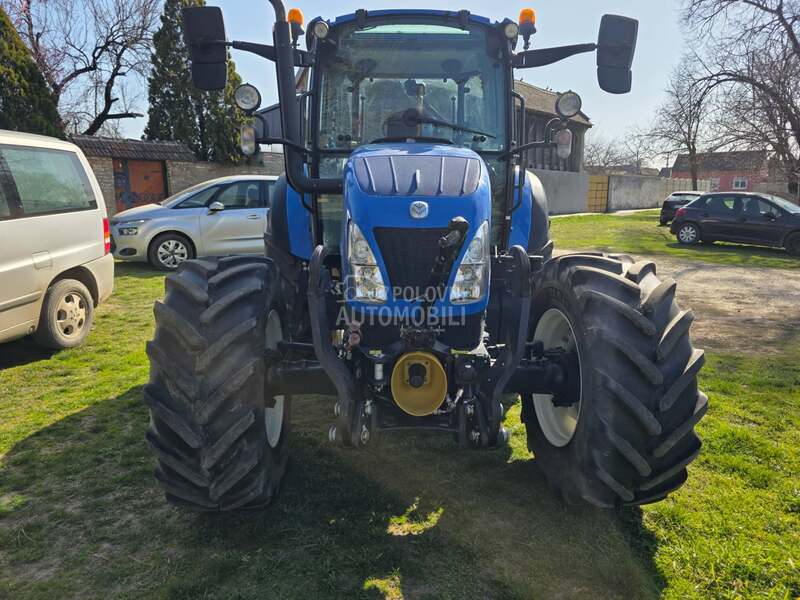 New Holland T5. 115