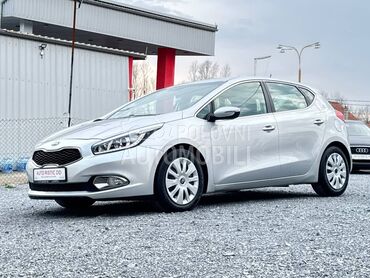 Kia cee`d NA-VI  L E D  T O P