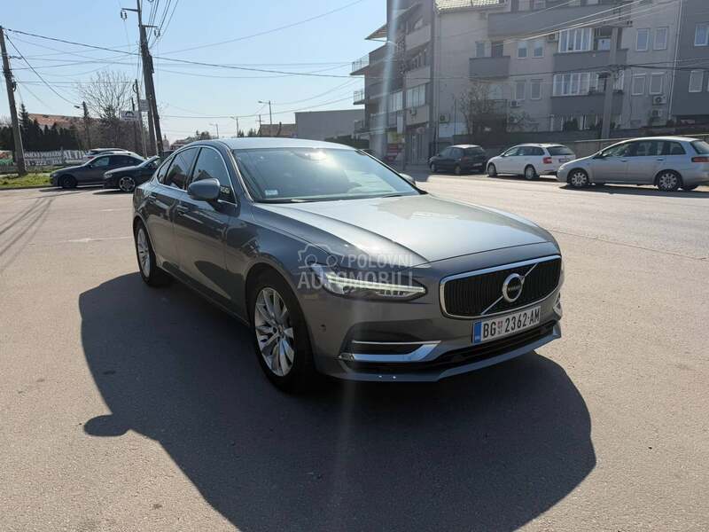 Volvo S90 